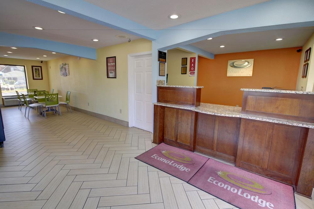 Econo Lodge At Military Circle Norfolk Ngoại thất bức ảnh