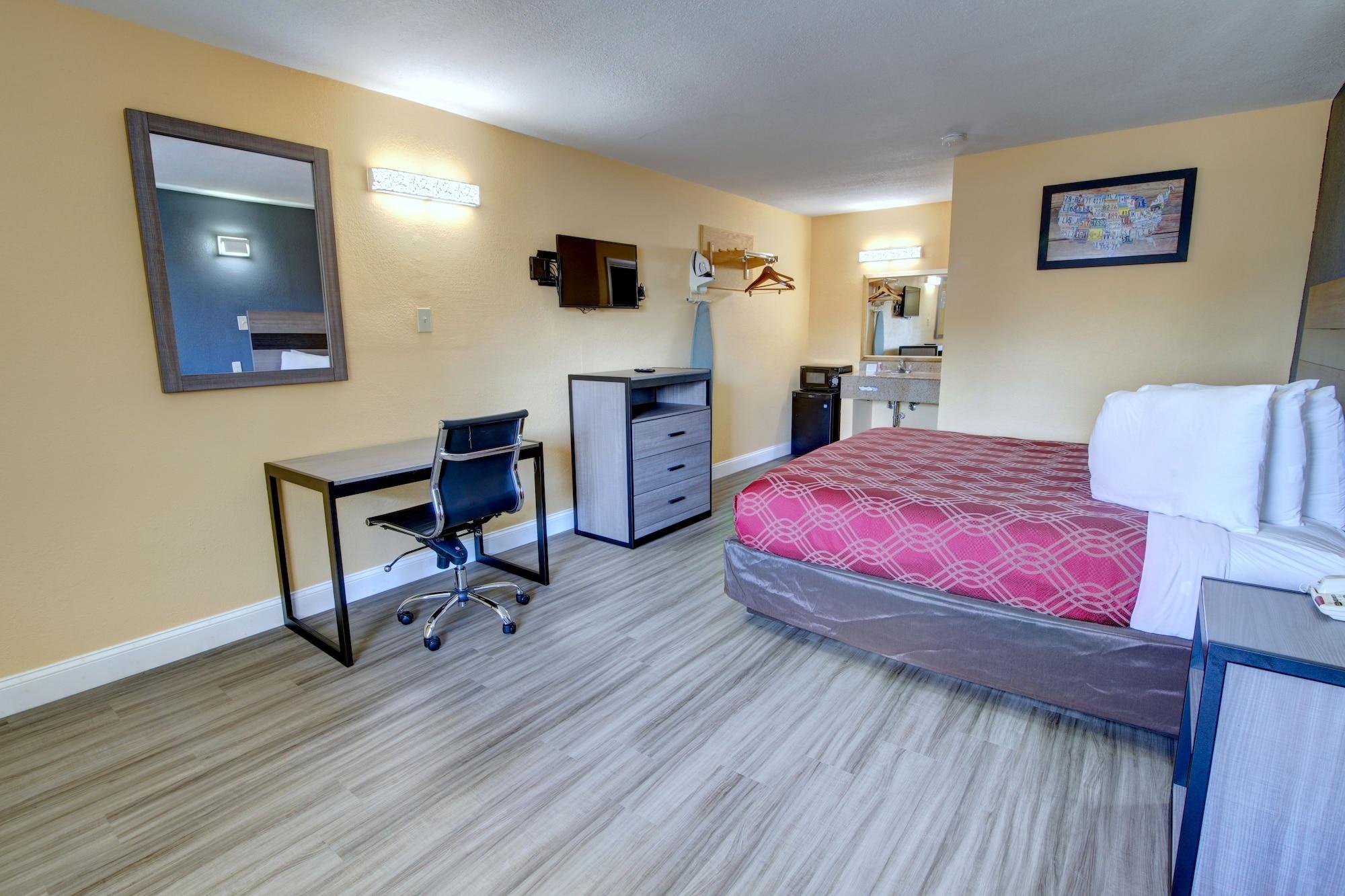 Econo Lodge At Military Circle Norfolk Ngoại thất bức ảnh